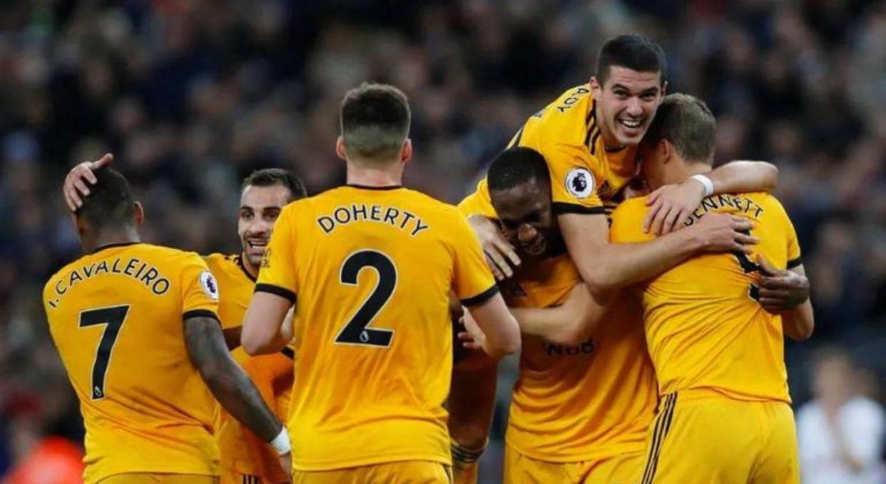 英超豪门抓住关键时刻，成功逆转晋级(英超豪门抓住关键时刻,成功逆转晋级了吗)